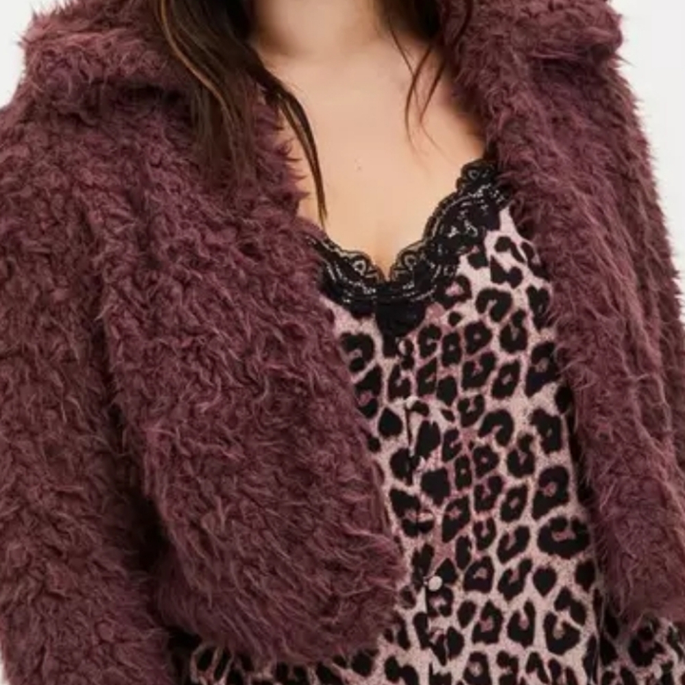 Torrid Sherpa Rose Brown Crop Jacket Size 2, 2X NEW